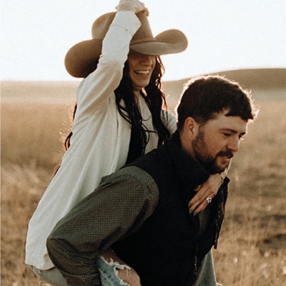 Meet your Posher, Ali